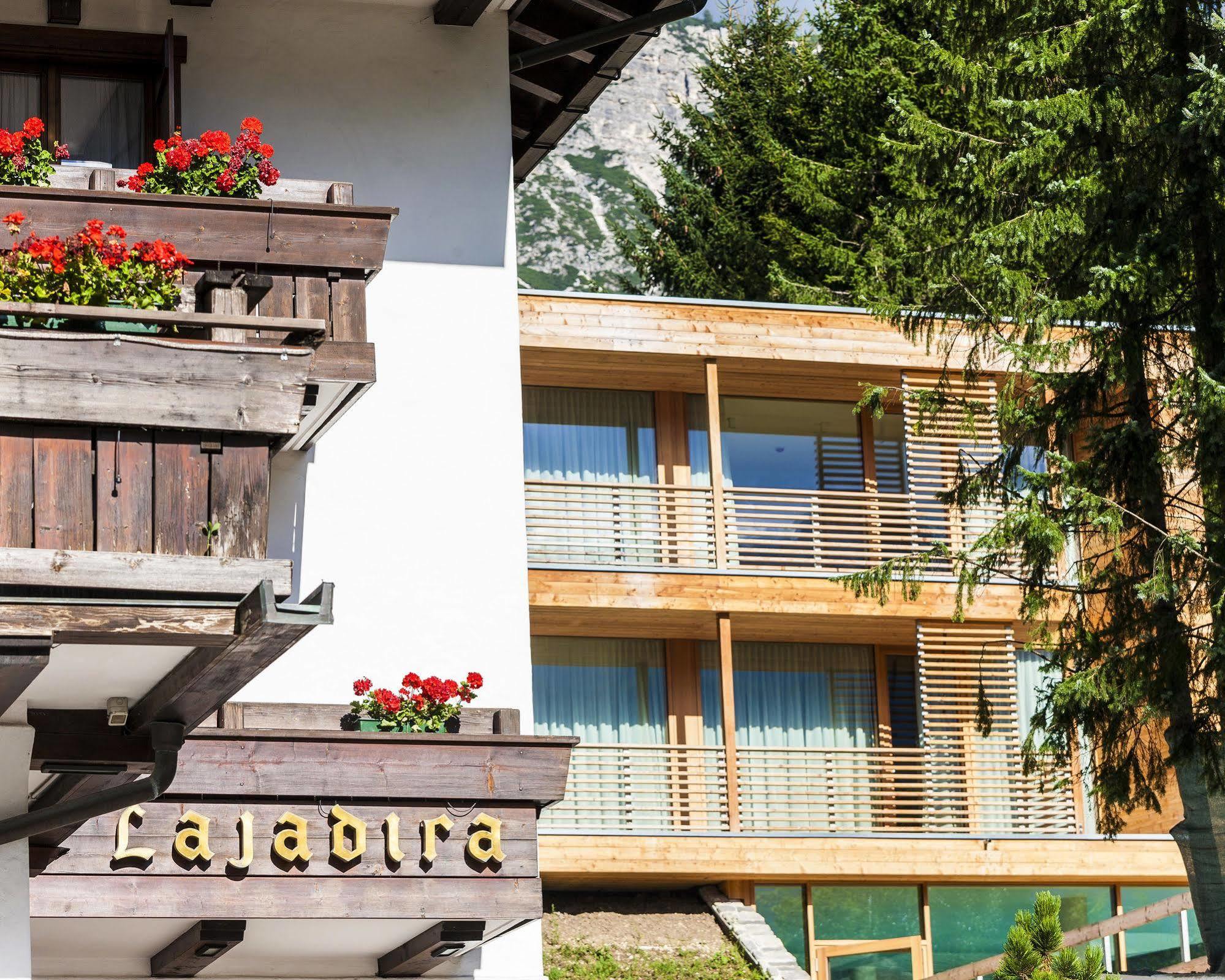 Hotel Lajadira & Spa Кортина-д'Ампеццо Экстерьер фото